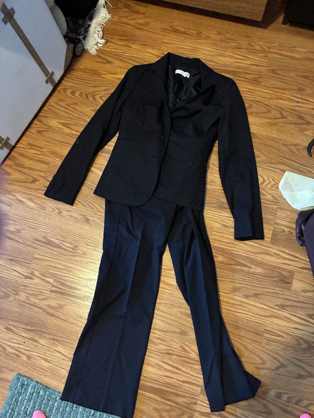Black Women's Suit - Picture 2 of 2